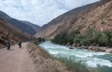 piękne trasy w Kigistanie, wyprawy 4x4, wyprawy quady Kirgistan